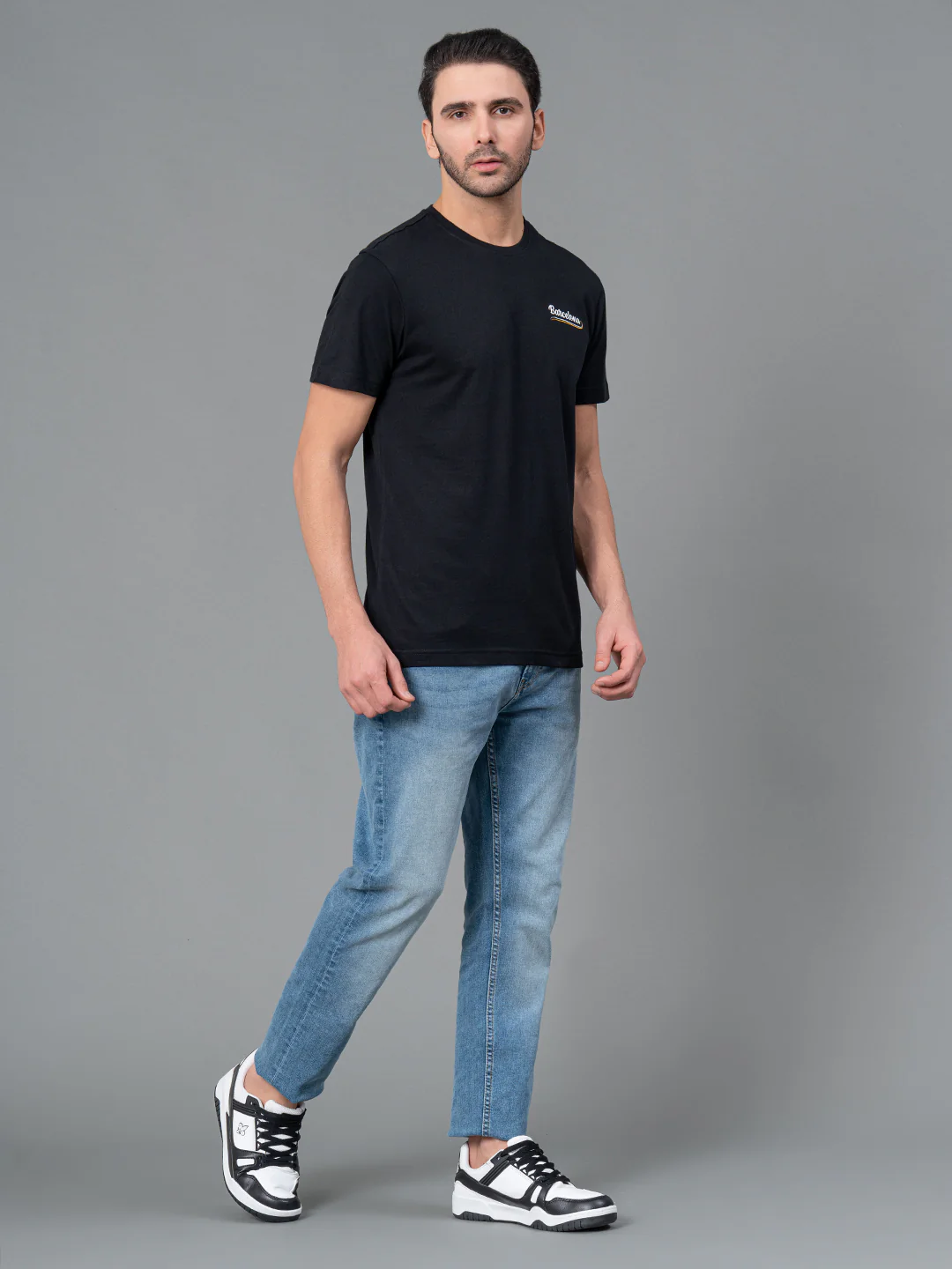 Mens Casual Round Neck Black T-Shirt - Image 5
