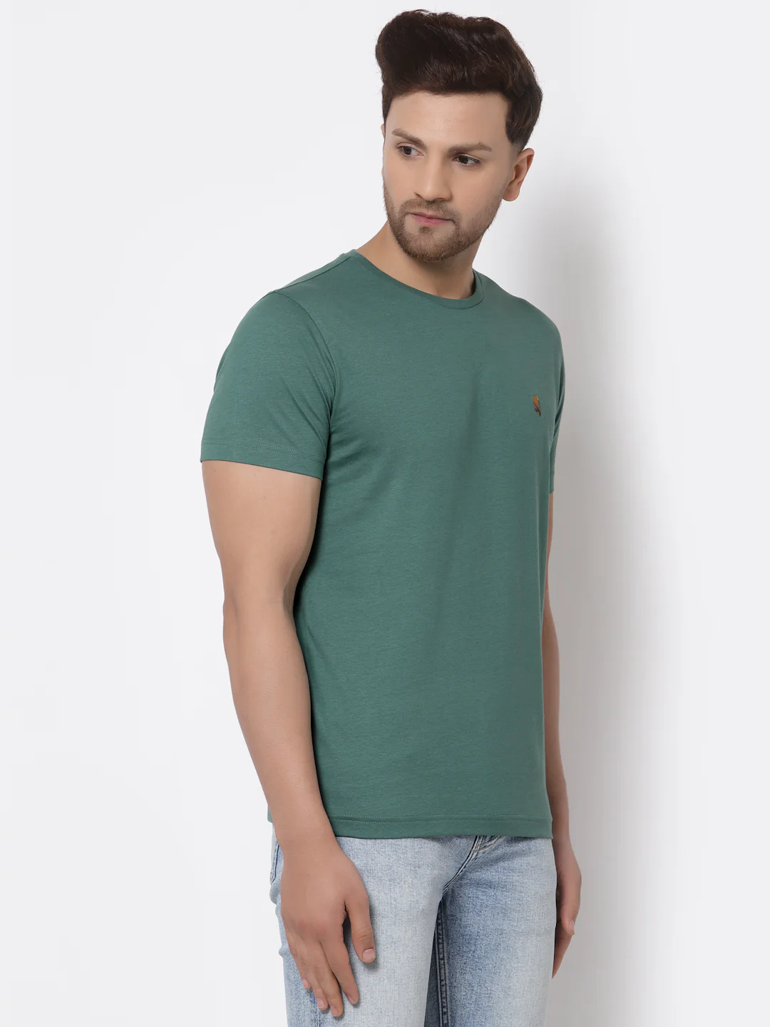 Men Green Solid T-Shirt - Image 3