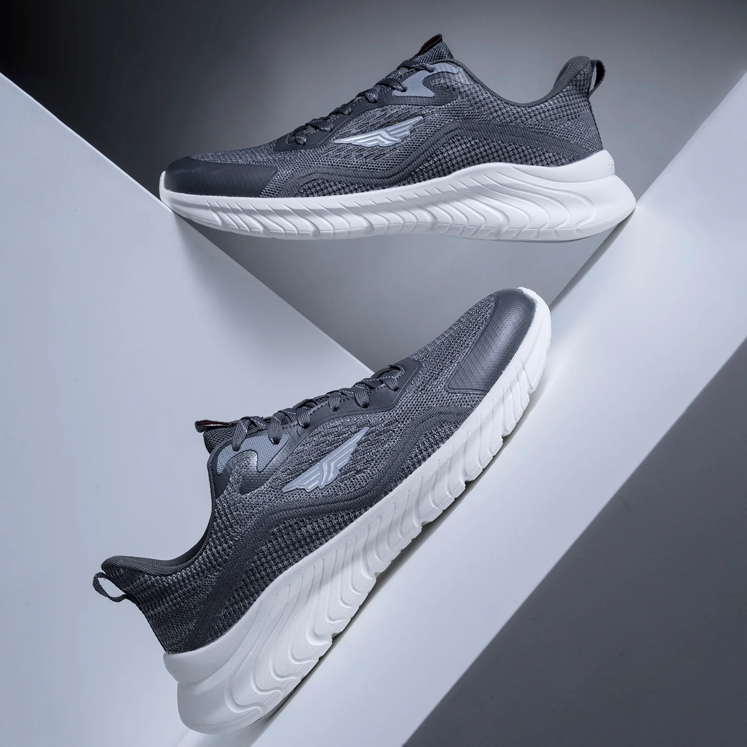 Men Grey Walking Shoes - Image 6