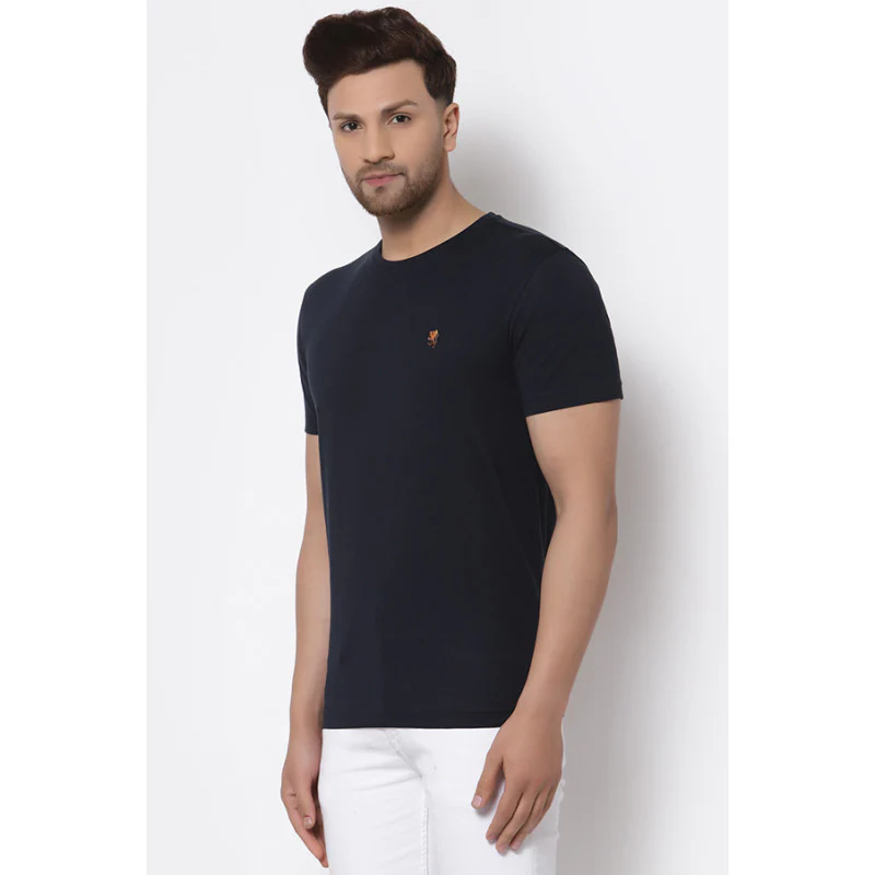 Men Navy Solid T-Shirt - Image 2