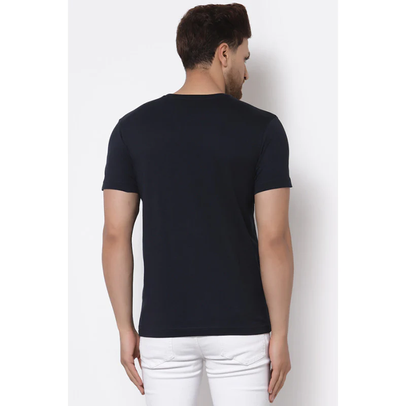 Men Navy Solid T-Shirt - Image 3