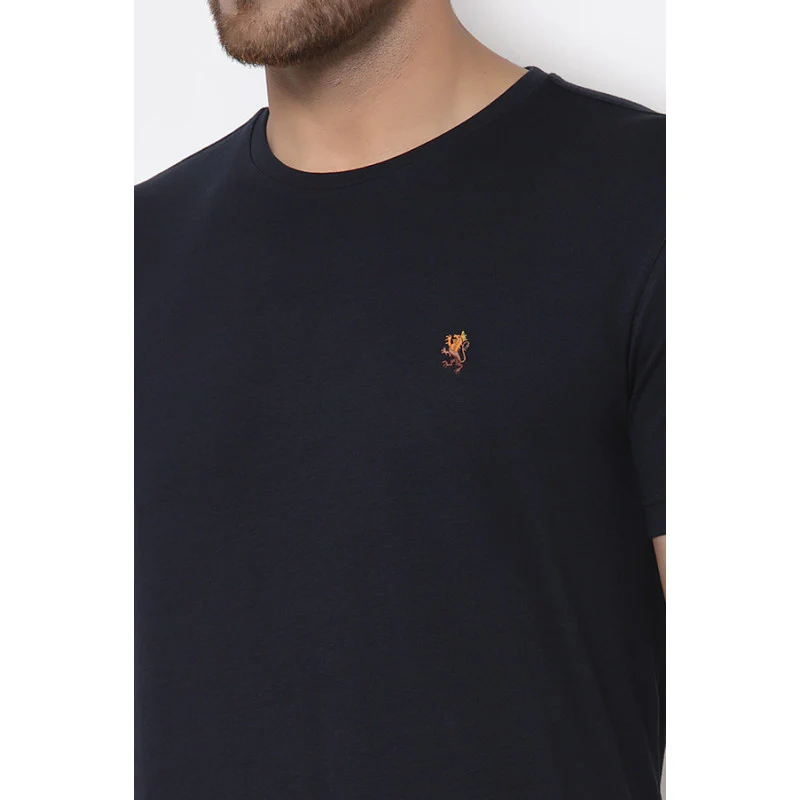 Men Navy Solid T-Shirt - Image 5