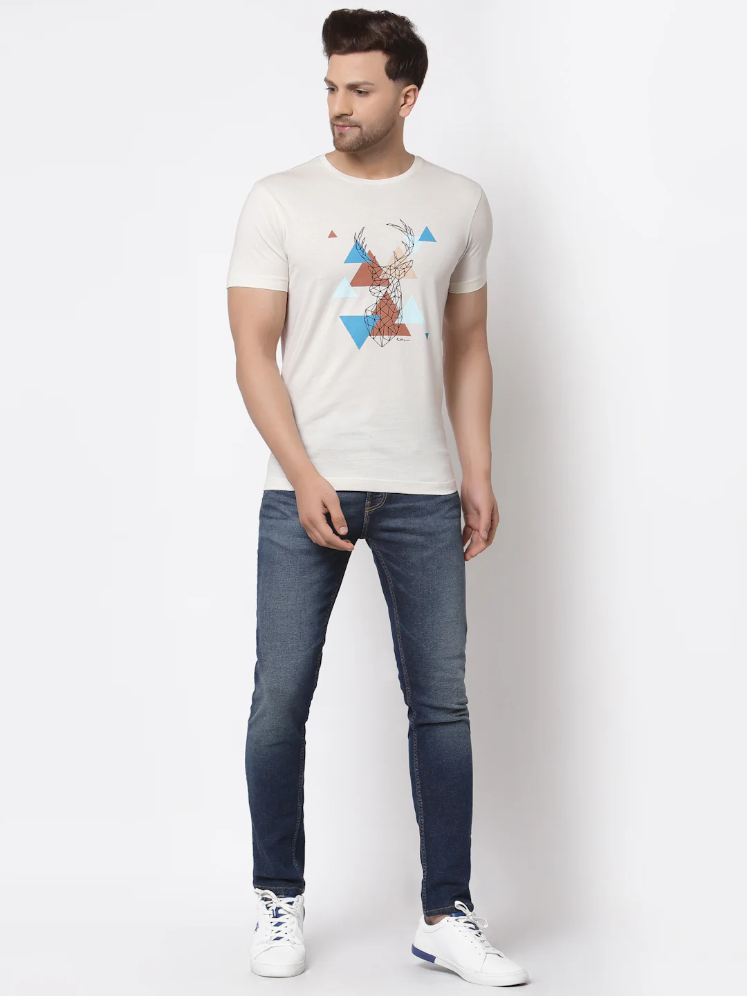 Men's Off White Round Neck Pure Cotton Graphic Print T-Shirt - Image 4
