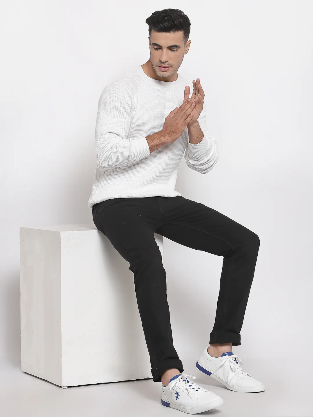 Men's Off White Sweater - Image 4
