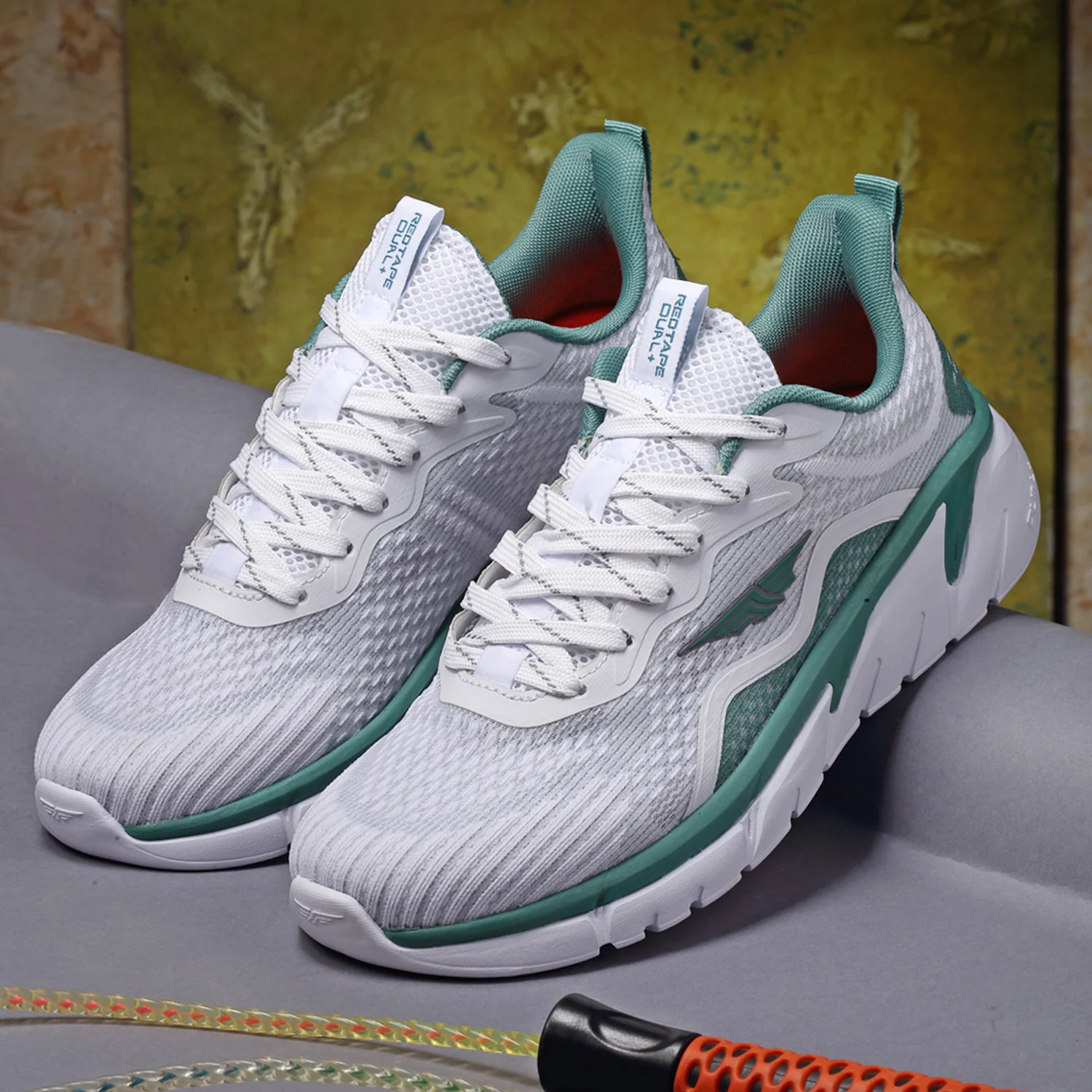 Men White And Green Walking Shoes - Image 6