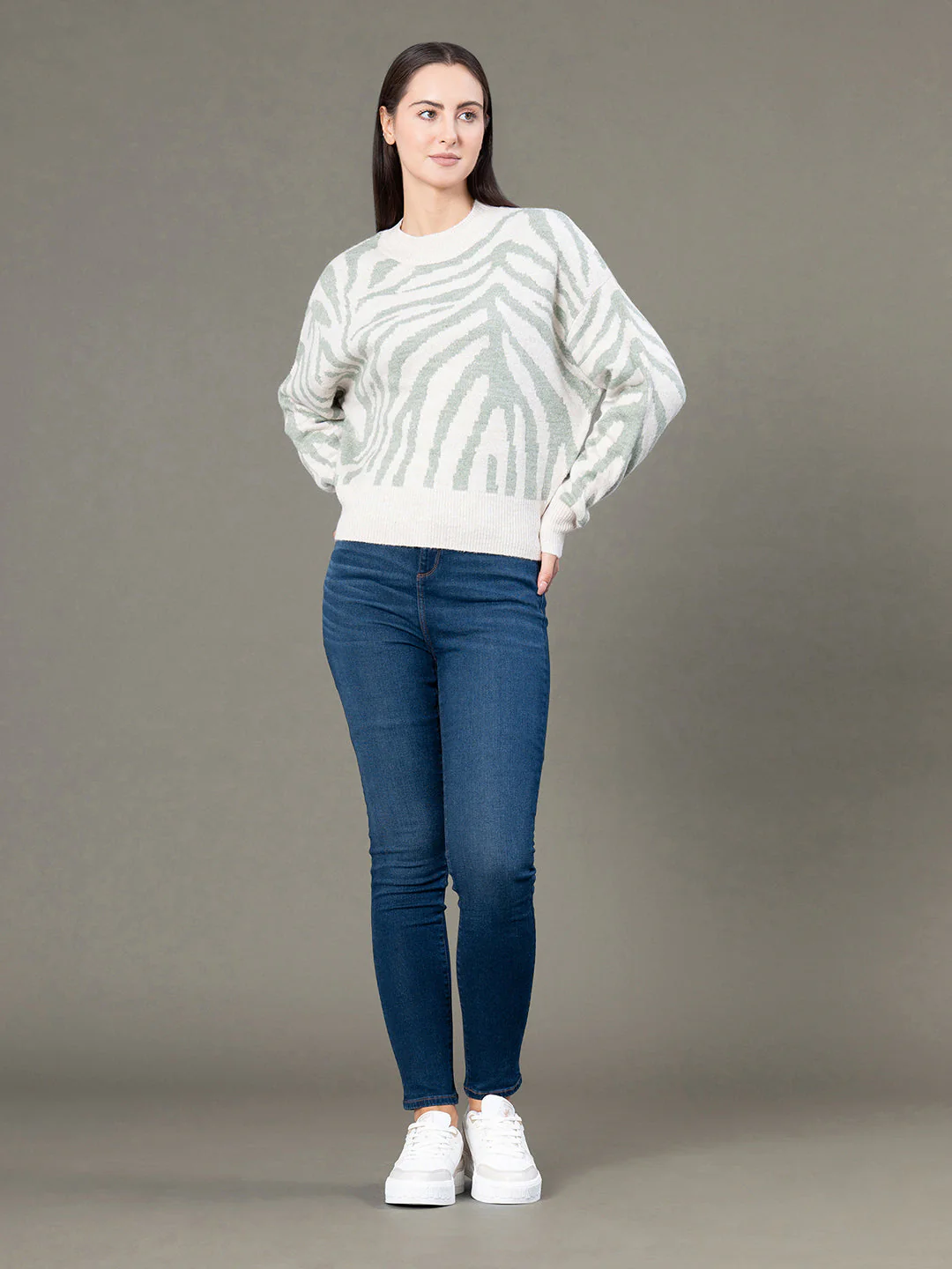Round Neck Drop Shoulder Sweater for Women - Image 5