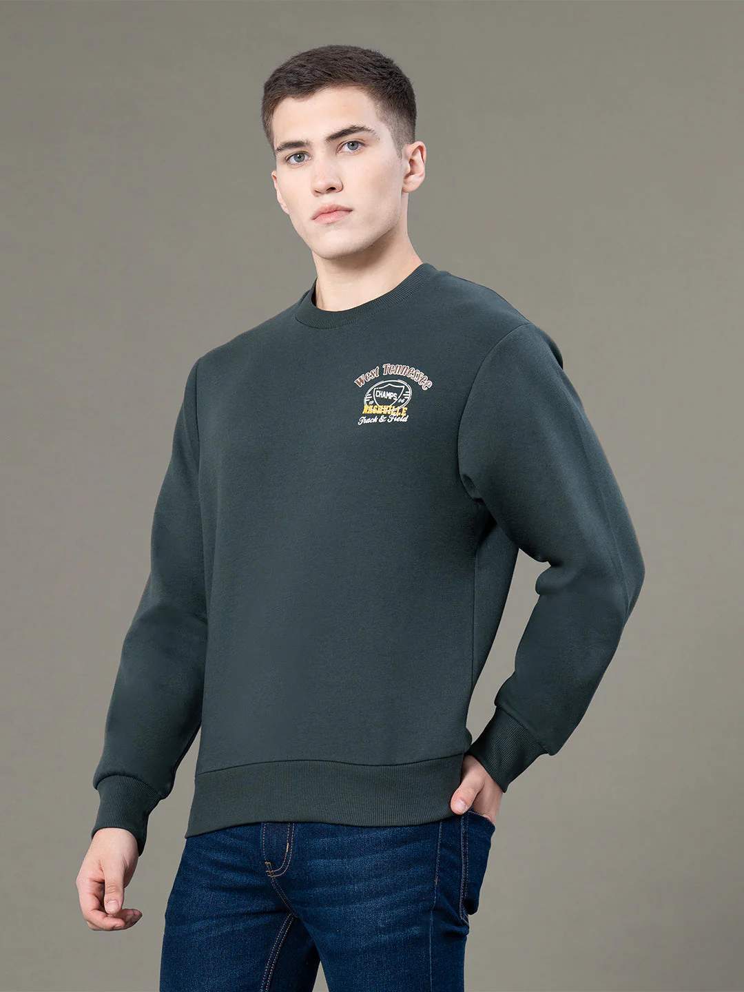 Round Neck Graphic Sweatshirt for Men - Image 2