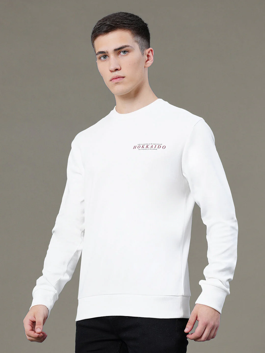 Round Neck Graphic Sweatshirt for Men - Image 2