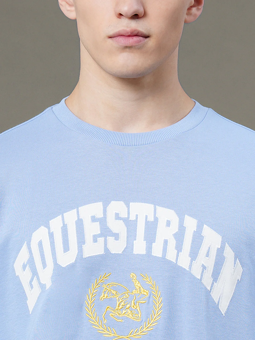 Round Neck Graphic Sweatshirt for Men - Image 4