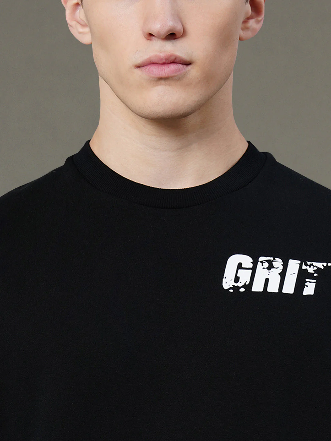 Round Neck Graphic Sweatshirt for Men - Image 4