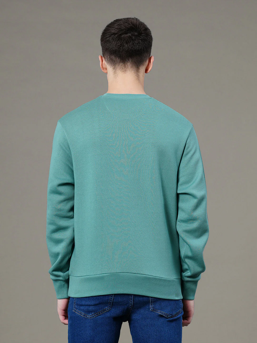 Round Neck Graphic Sweatshirt for Men - Image 3