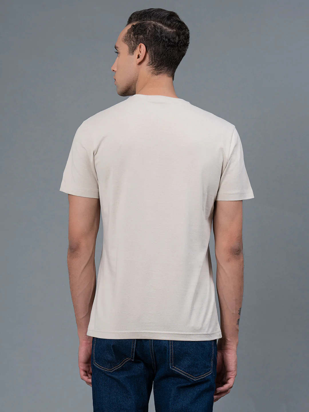 Round Neck Men's T-Shirt - Image 3
