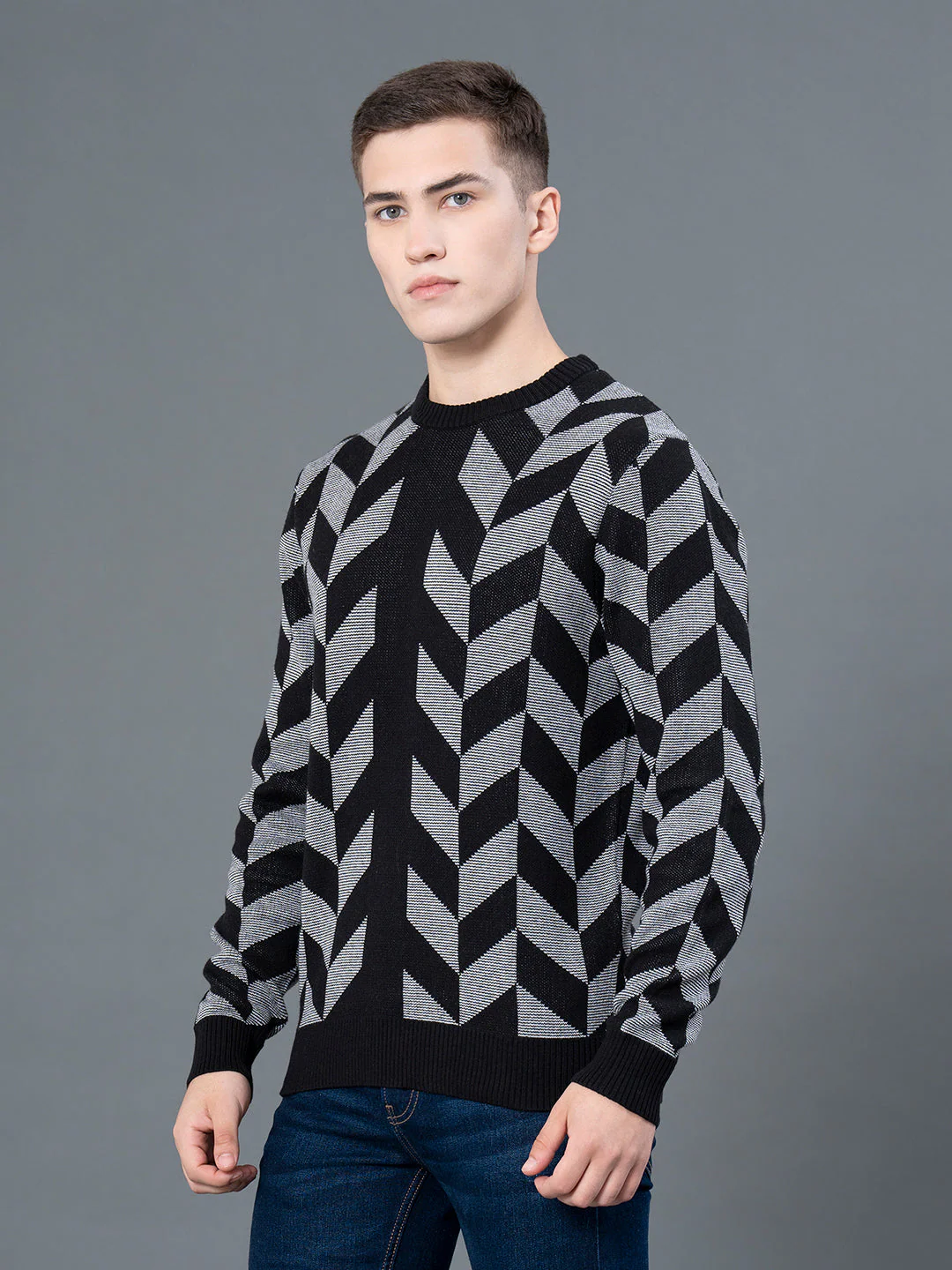 Round Neck Pattern Sweater for Men - Image 2