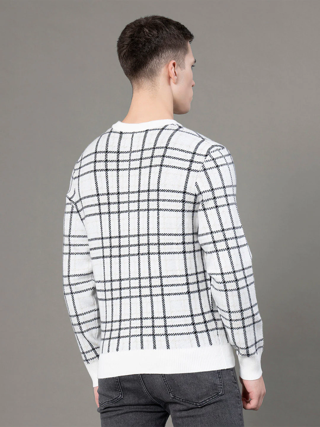 Round Neck Pattern Sweater for Men - Image 3