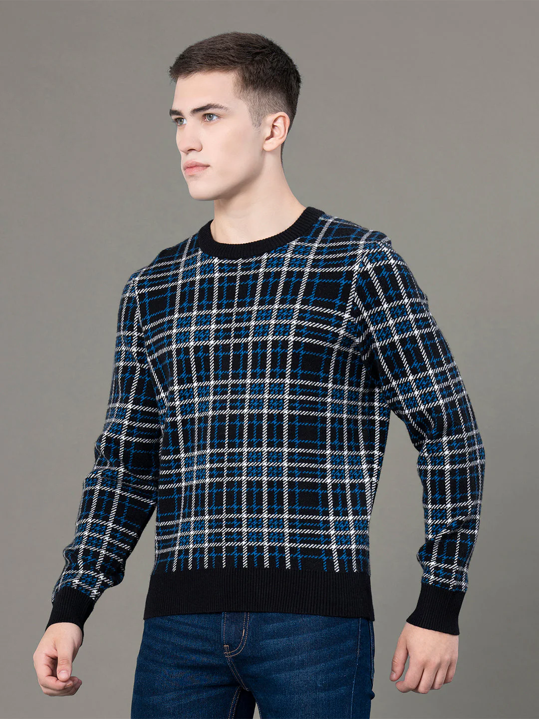 Round Neck Pattern Sweater for Men - Image 2