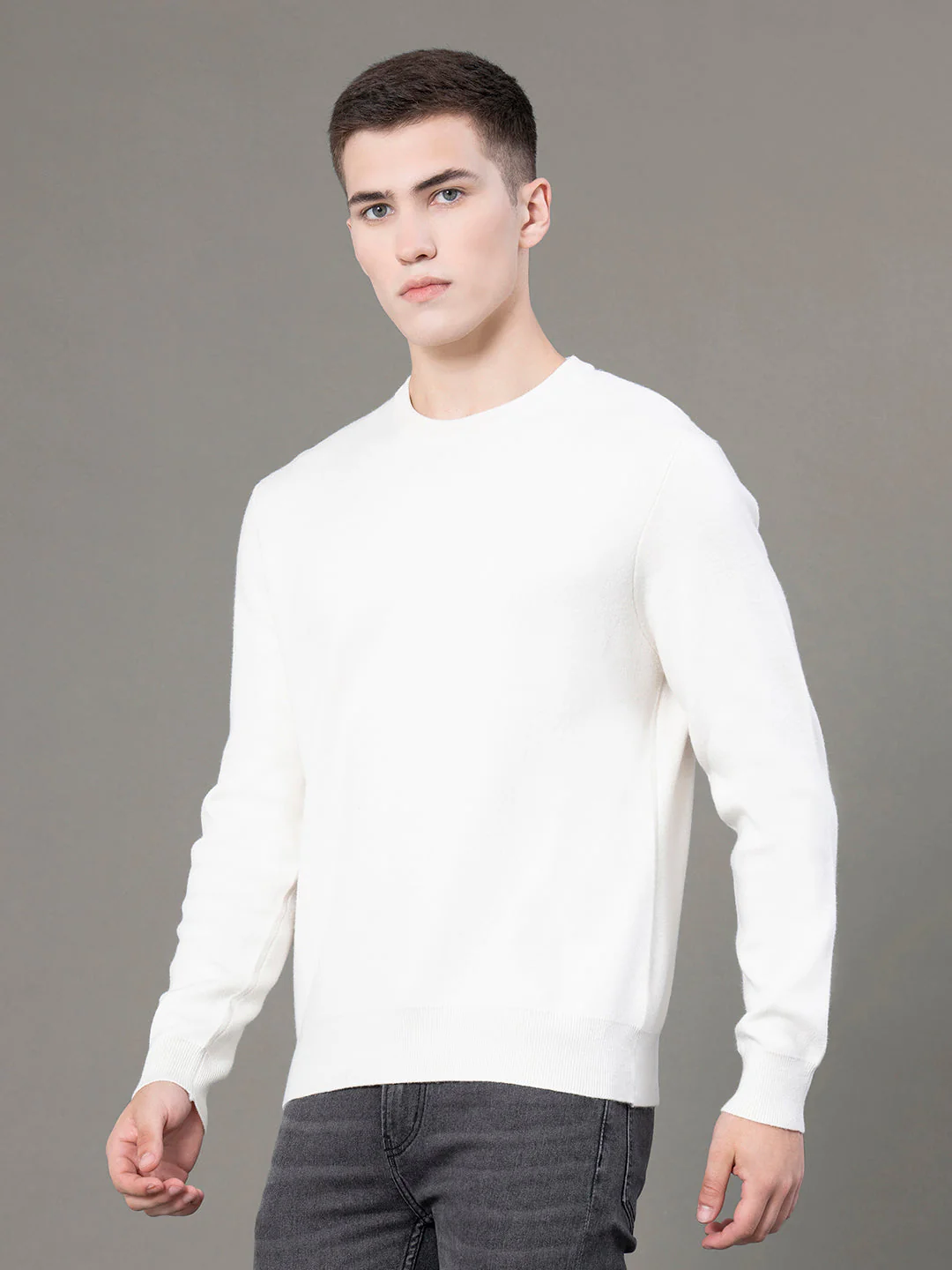 Round Neck Solid Sweater for Men - Image 2