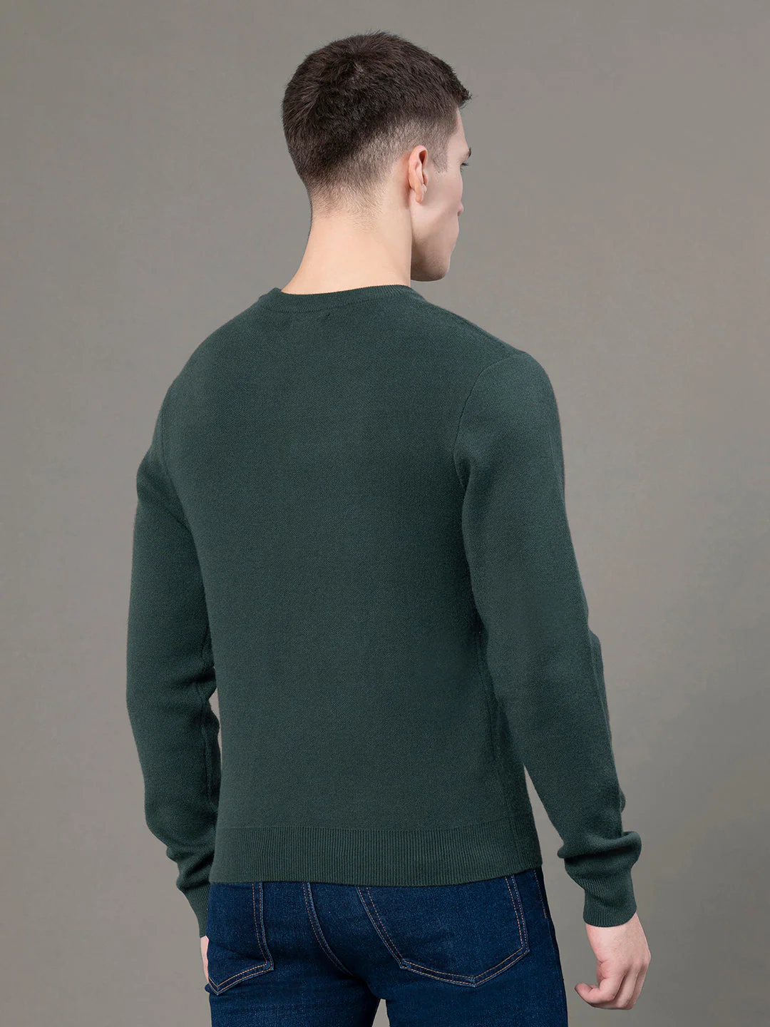 Round Neck Solid Sweater for Men - Image 3