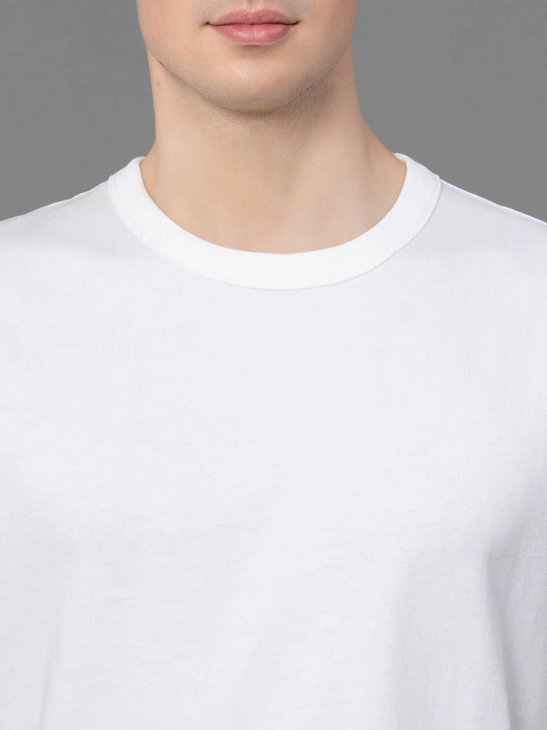 Round Neck T-Shirt for Men - Image 4