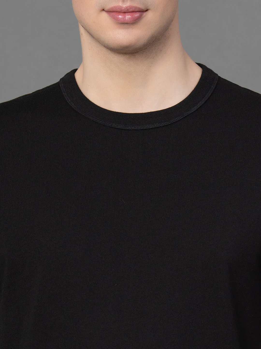 Round Neck T-Shirt for Men - Image 4