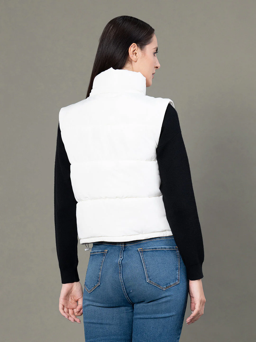 Stand Collar Sleeveless Jacket for Women - Image 3