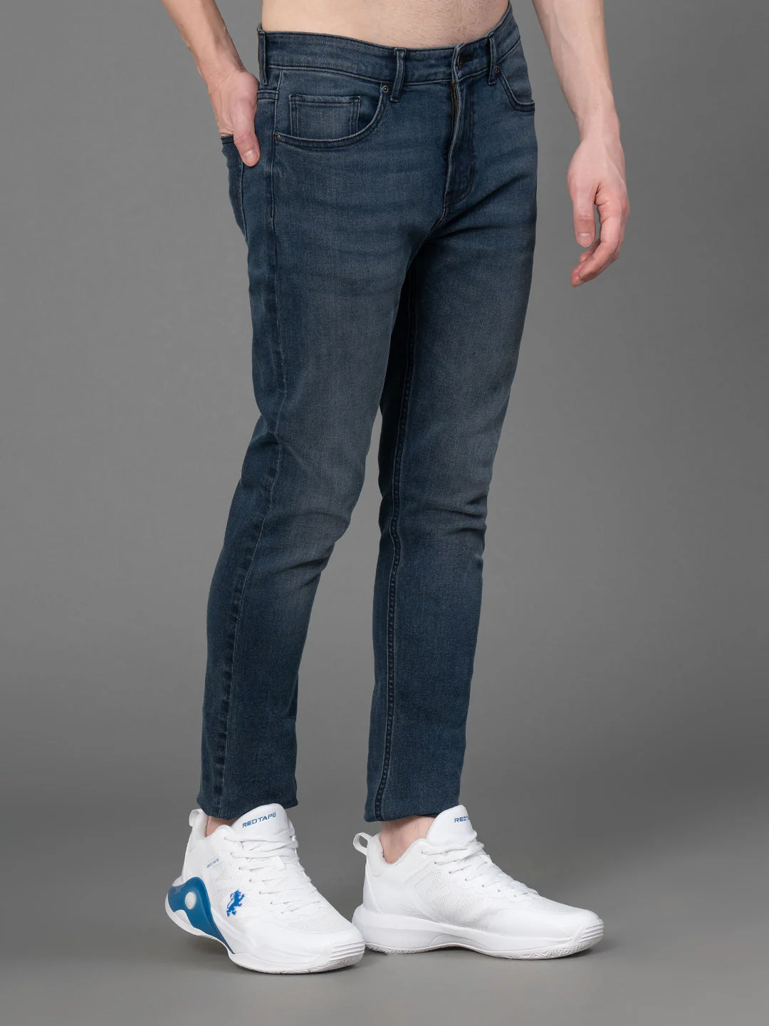 Vintage Light Indigo Jeans for Men - Image 2