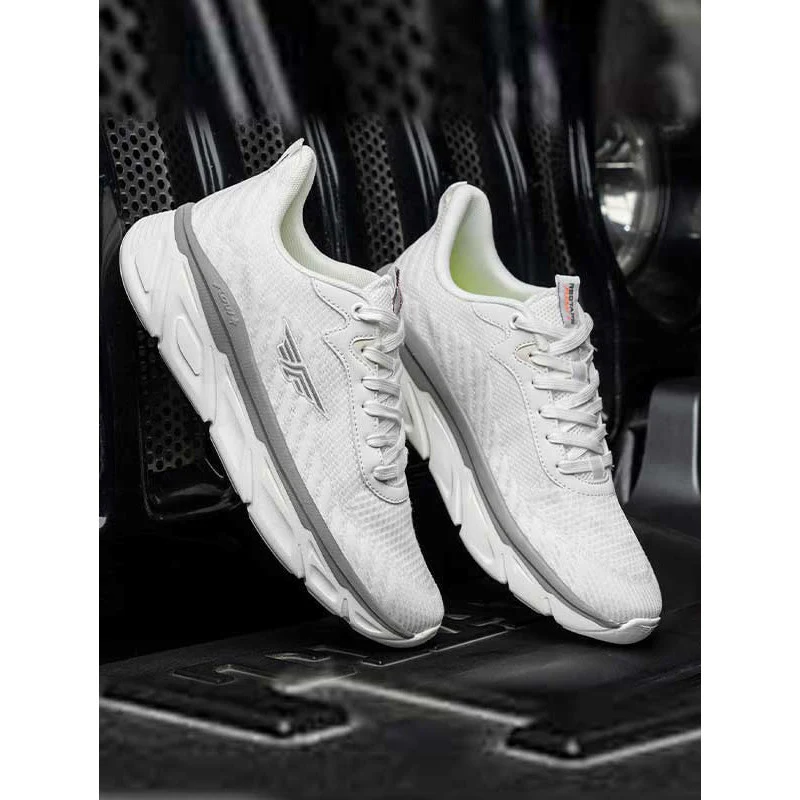 White Sports Shoes for Men - Image 5