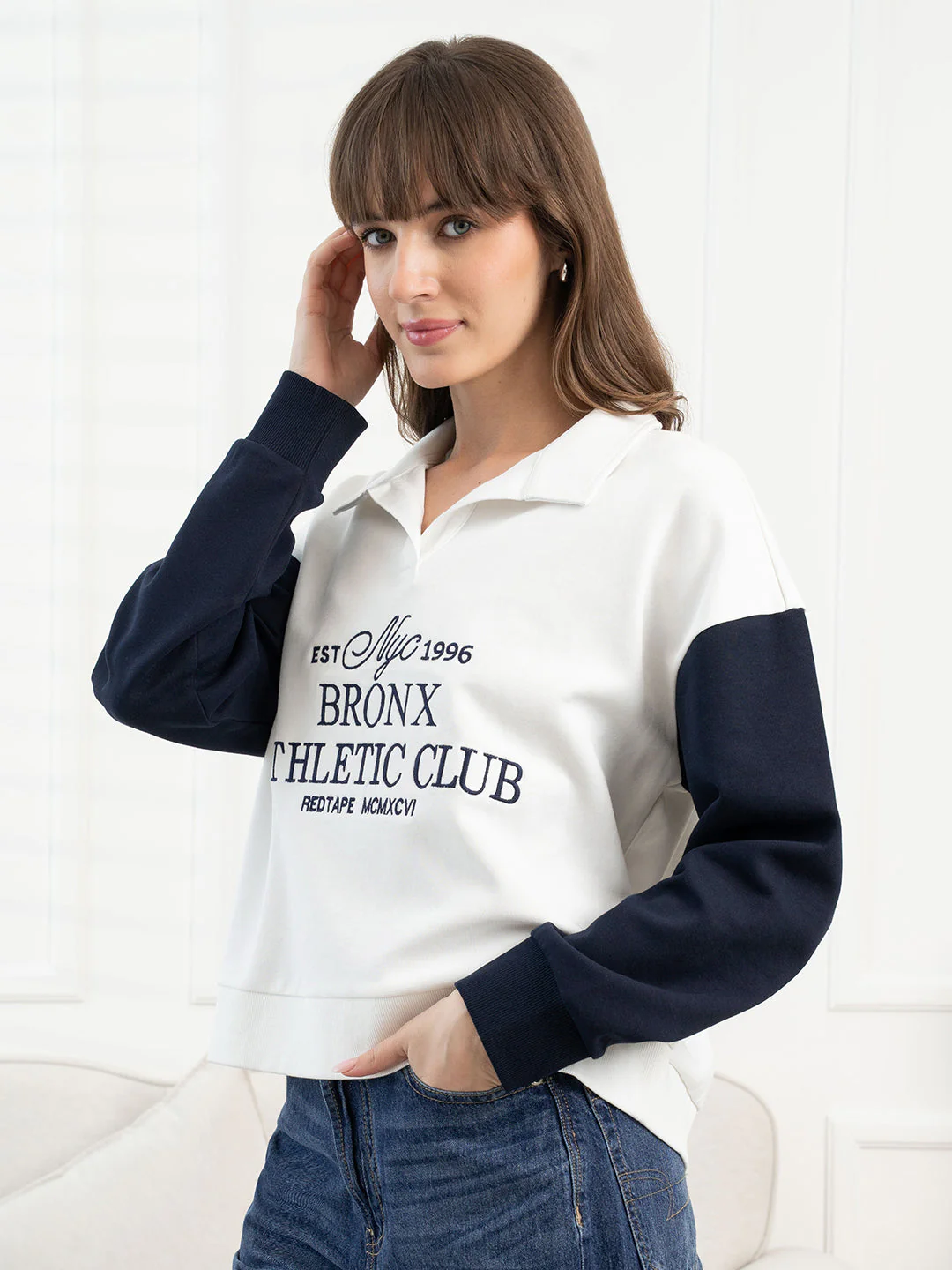 White Sweatshirt for Women - Image 2
