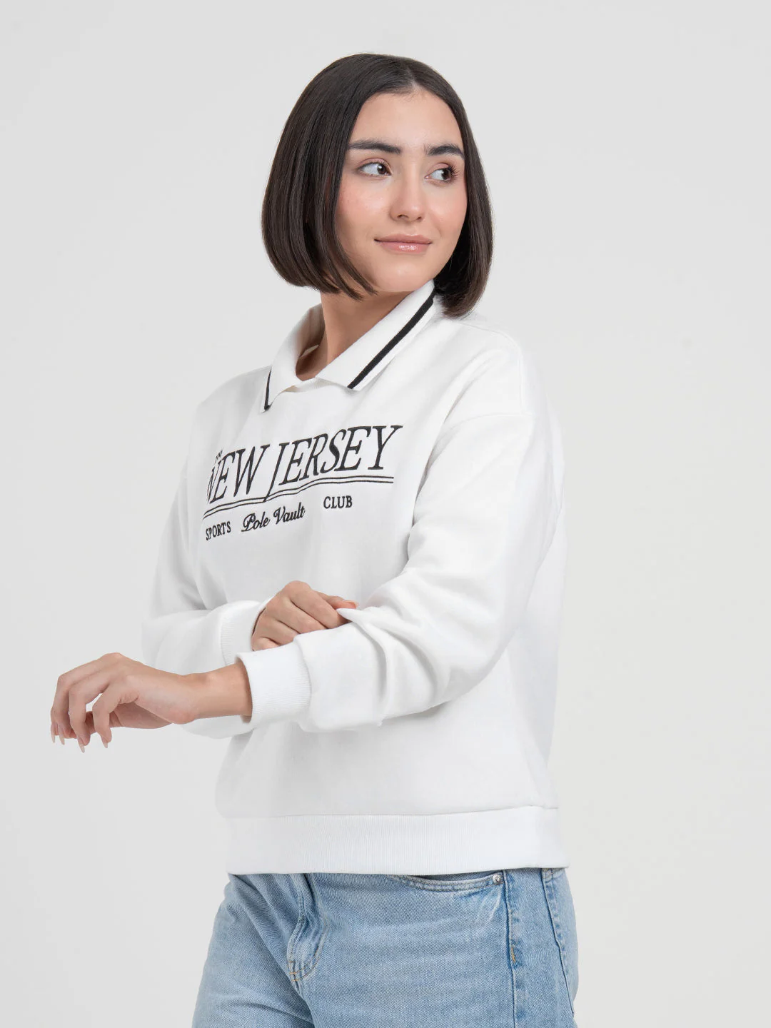 White Sweatshirt for Women | For Refined Daily Winter Wear - Image 4