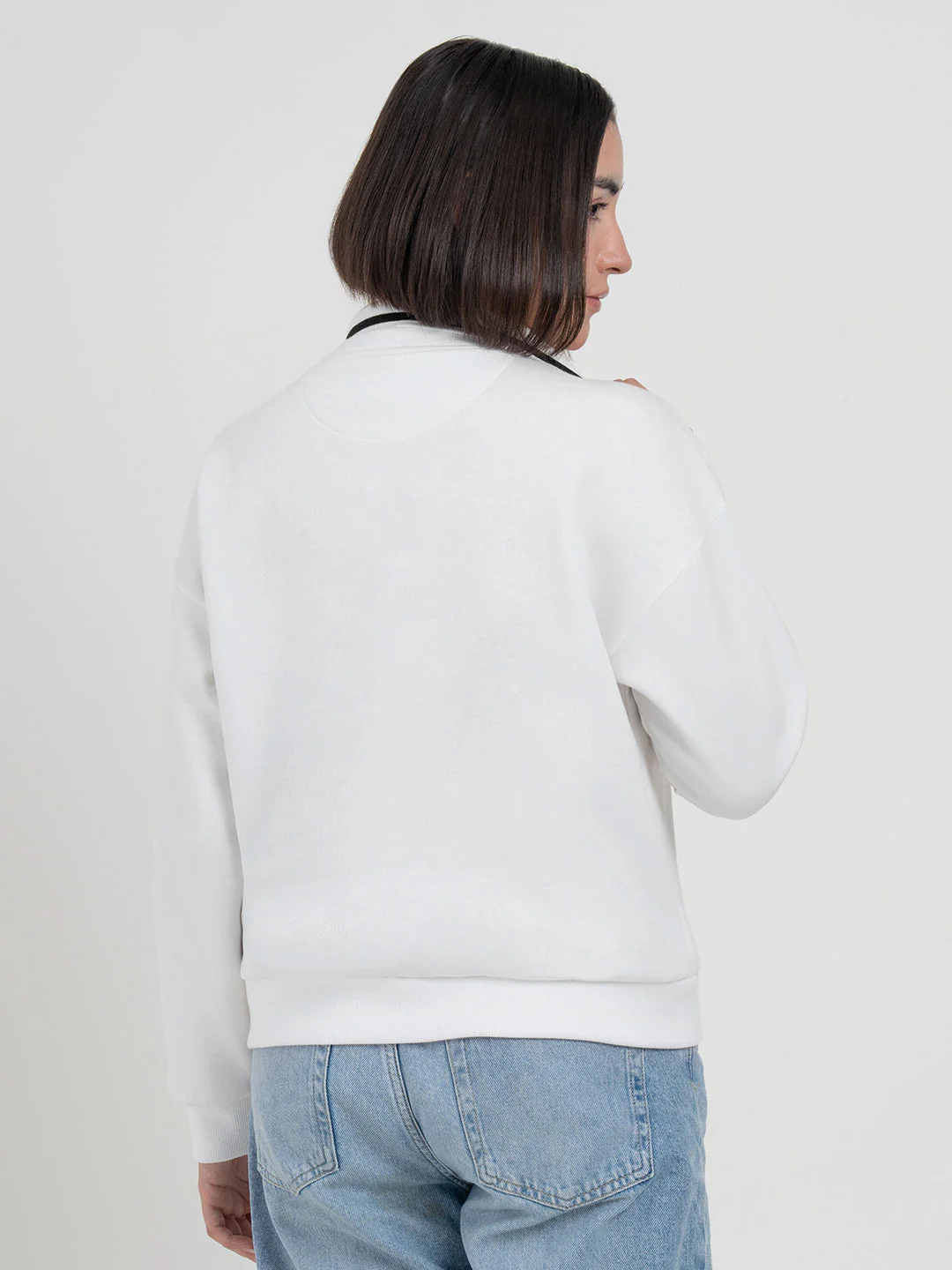White Sweatshirt for Women | For Refined Daily Winter Wear - Image 5