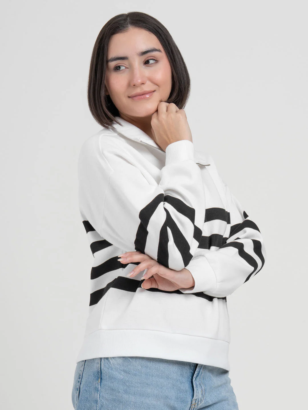 White Sweatshirt for Women | Sweatshirt for Winter Effortless Look - Image 7