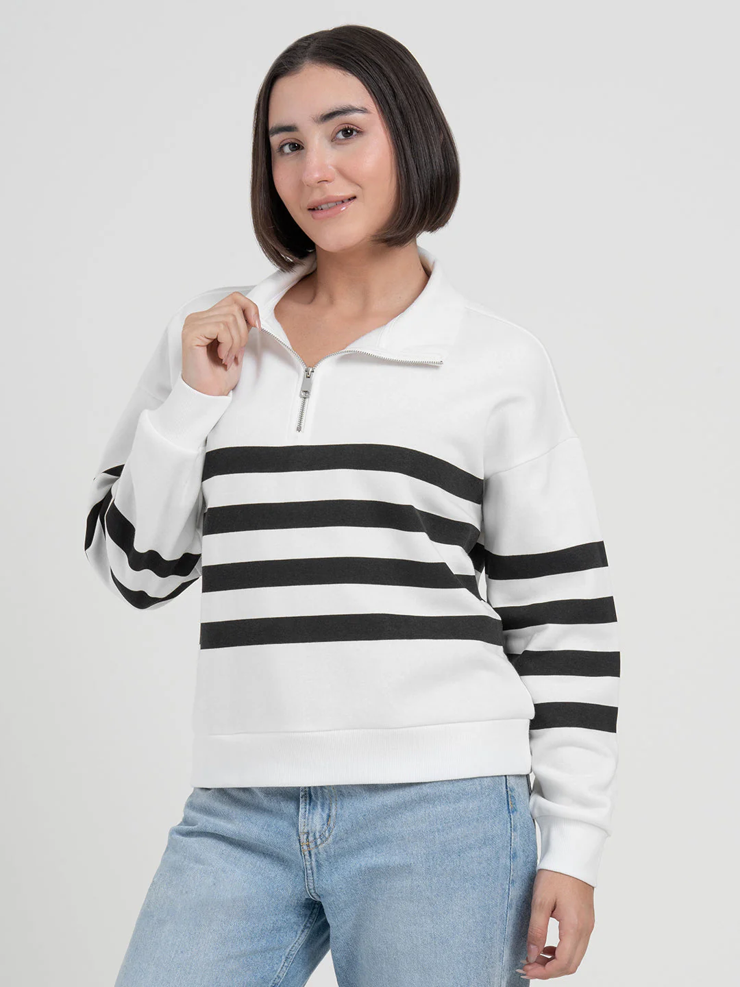 White Sweatshirt for Women | Sweatshirt for Winter Effortless Look - Image 8