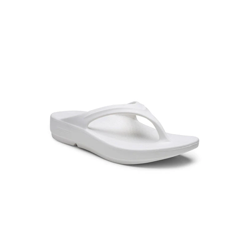 Red Tape Casual Thongs for Women | Refined Round-Toe Shape with a Relaxing Slip-On Support - Image 9