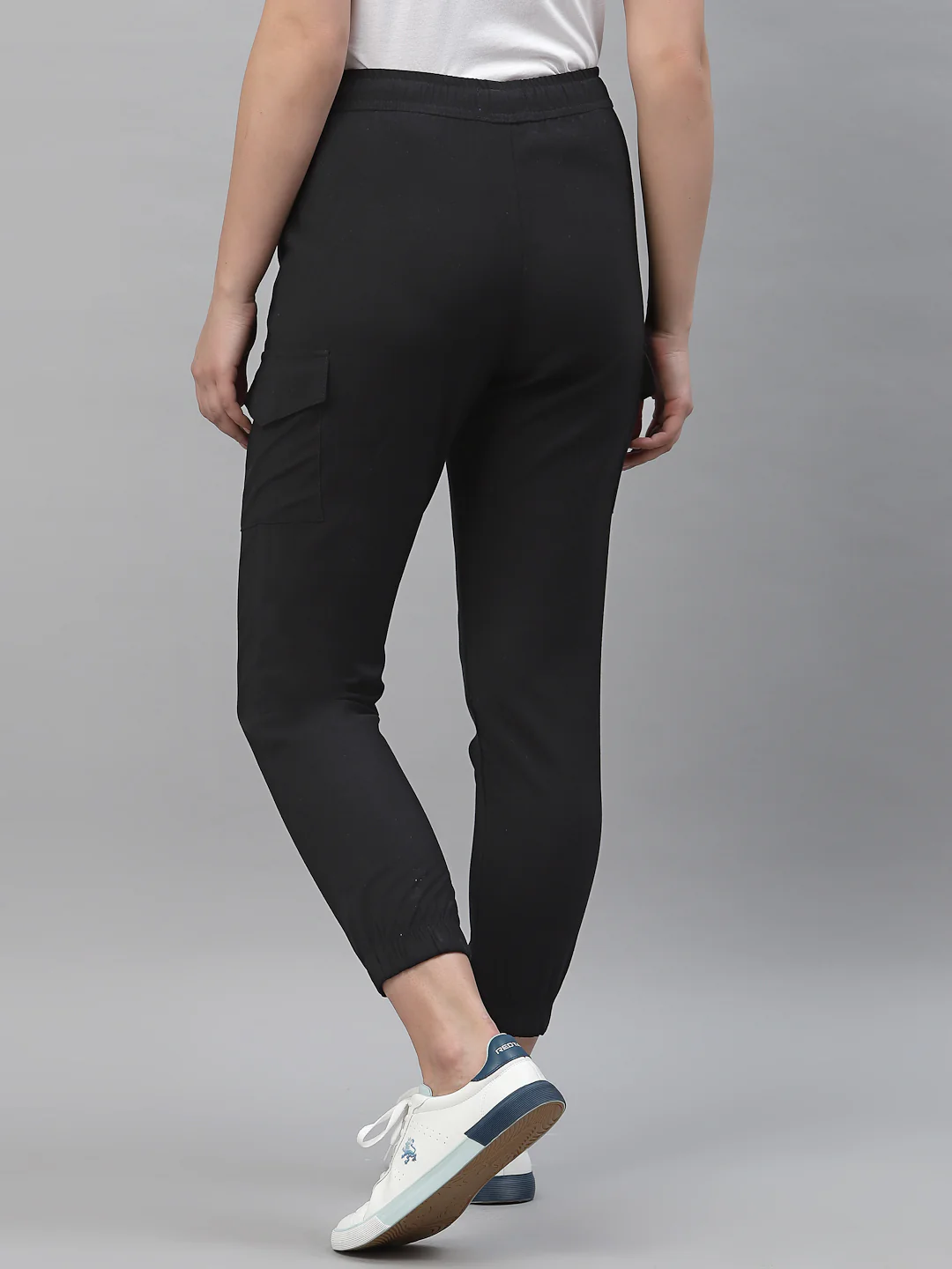 Women's Black Solid Jogger - Image 4