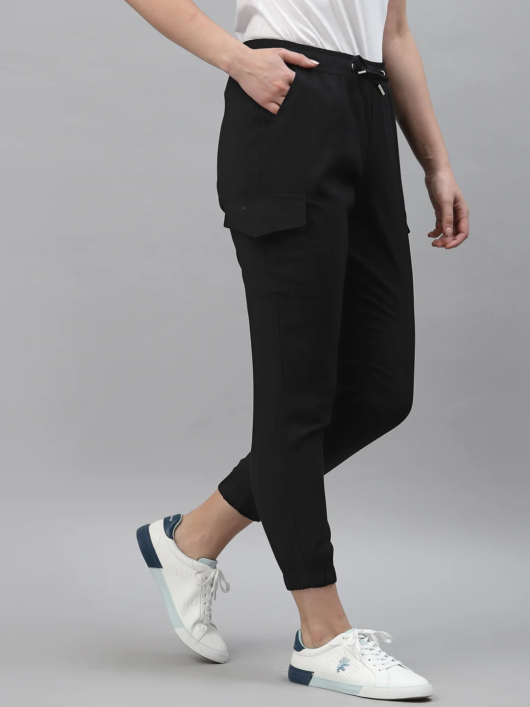 Women's Black Solid Jogger - Image 9