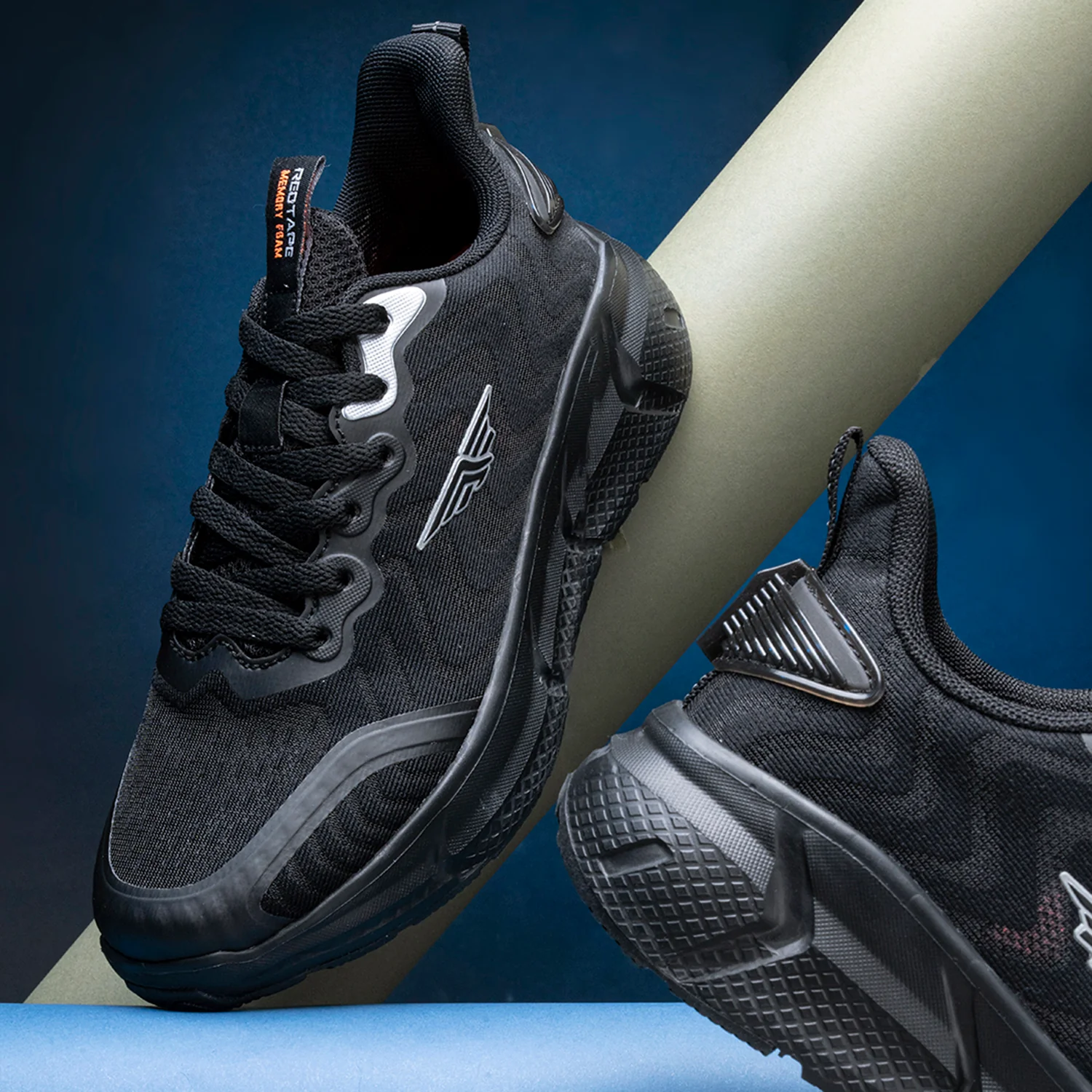 Women Black Walking Shoes - Image 6