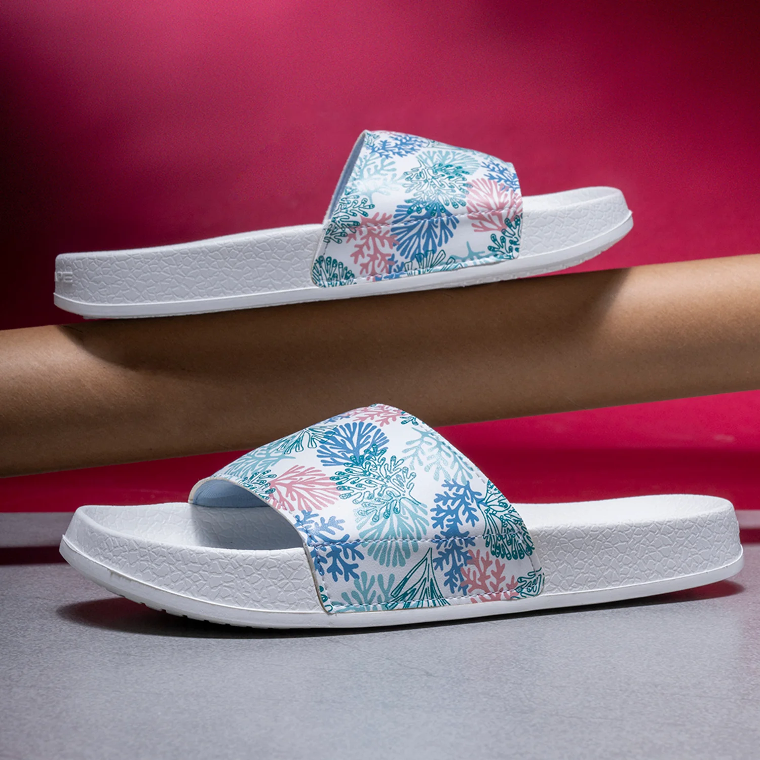 Women White Sliders - Image 7
