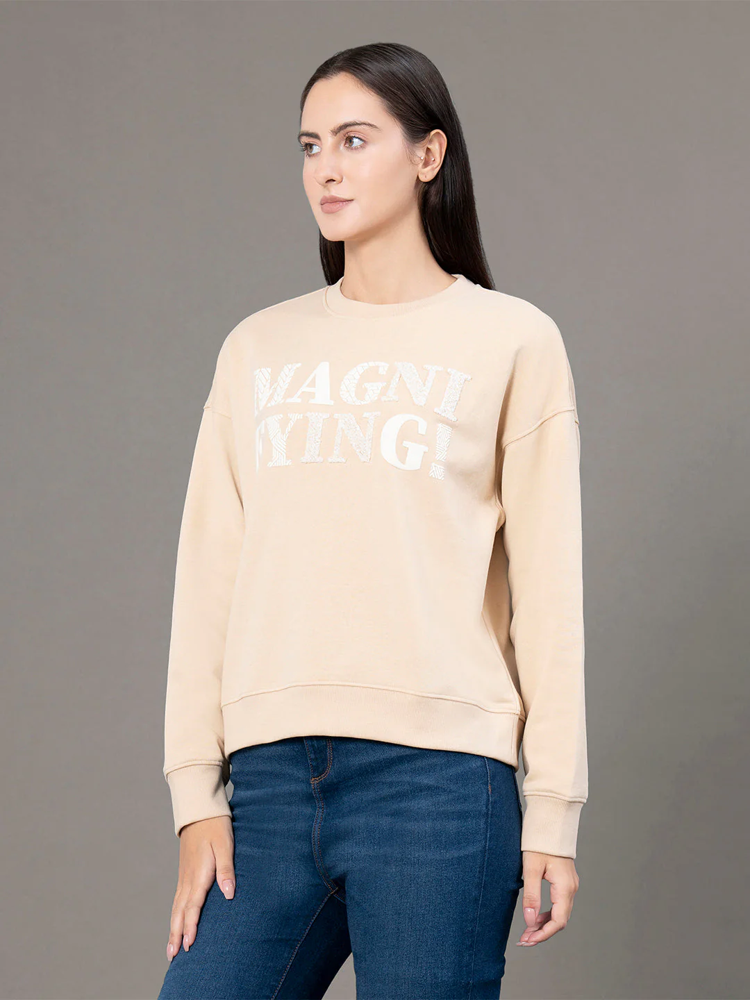 Round Neck Graphic Sweatshirt for Women - Image 2