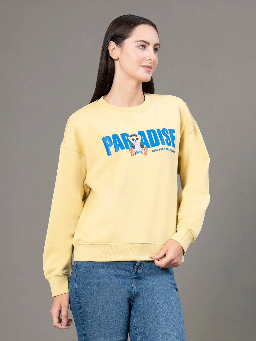 Round Neck Graphic Sweatshirt for Women - Image 2