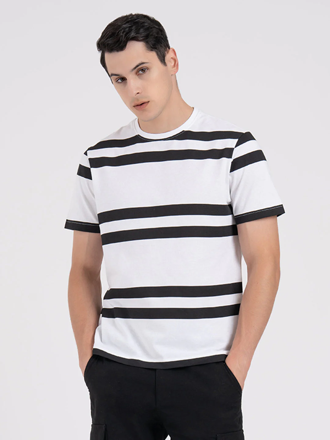 Round Neck T-shirt for Men - Image 4