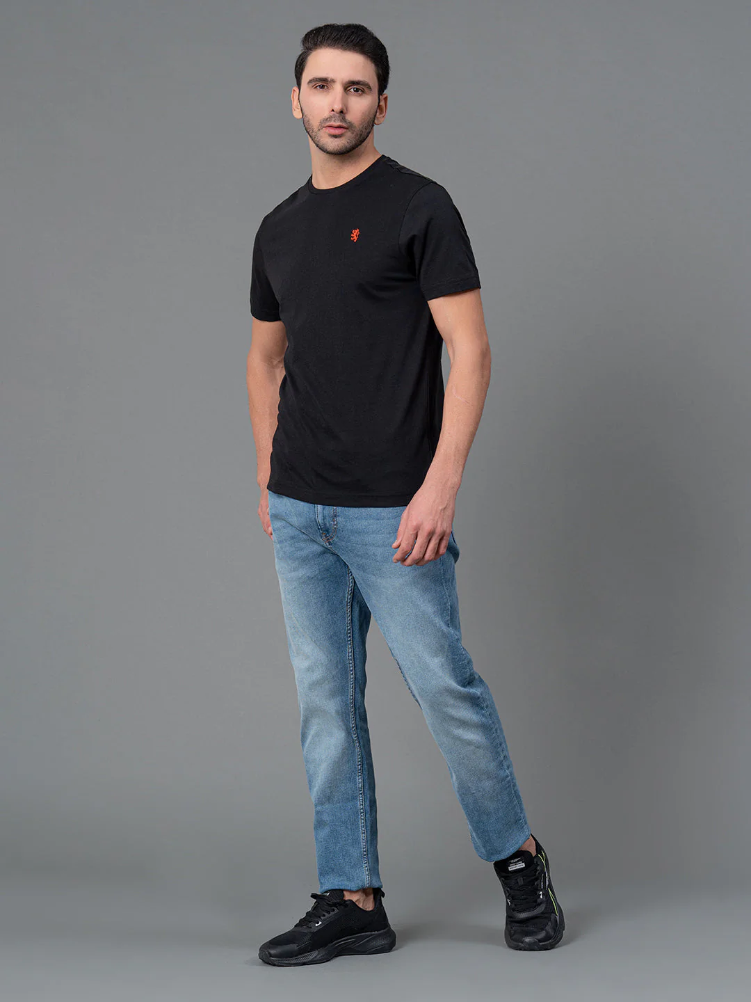 Solid Black Round Neck T-Shirt for Men - Image 5