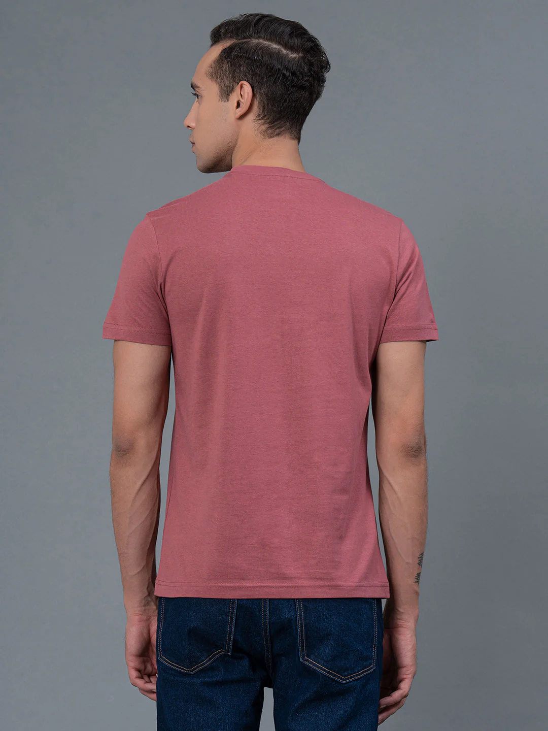 Solid Dusky Pink Round Neck T-Shirt for Men - Image 3