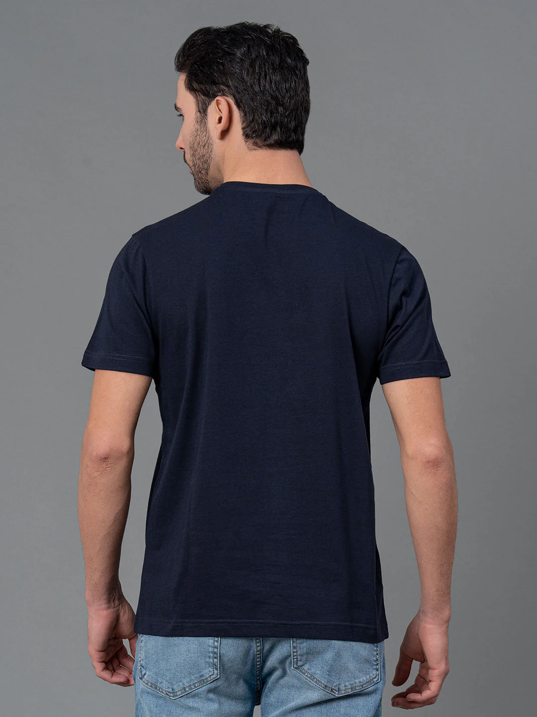 Solid Navy Round Neck T-Shirt for Men - Image 3