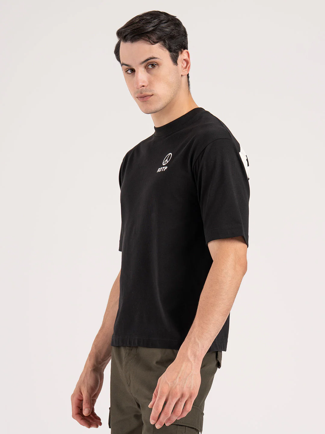 Oversized Graphic T-Shirt for Men - Image 4
