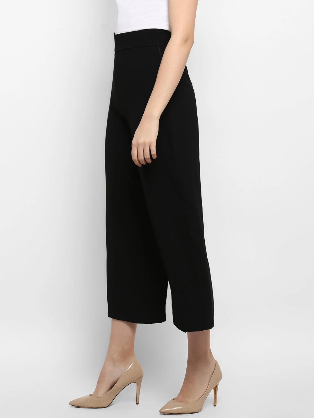 Women Black Solid Poly Moss Culotte - Image 3