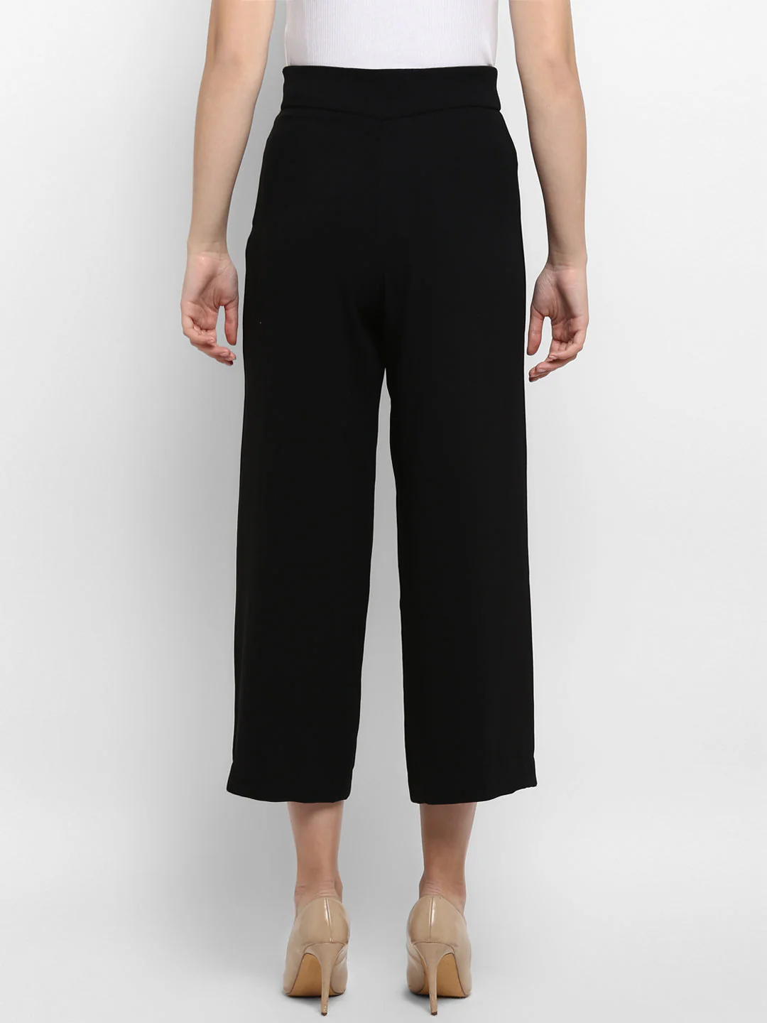 Women Black Solid Poly Moss Culotte - Image 4