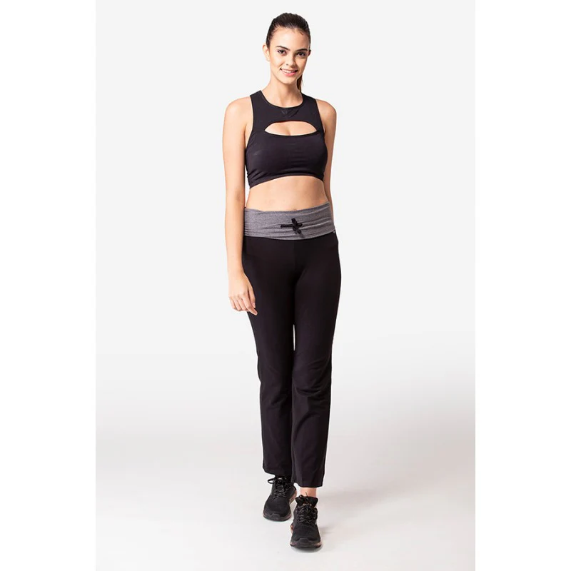 Women Black Yoga Pants - Image 5