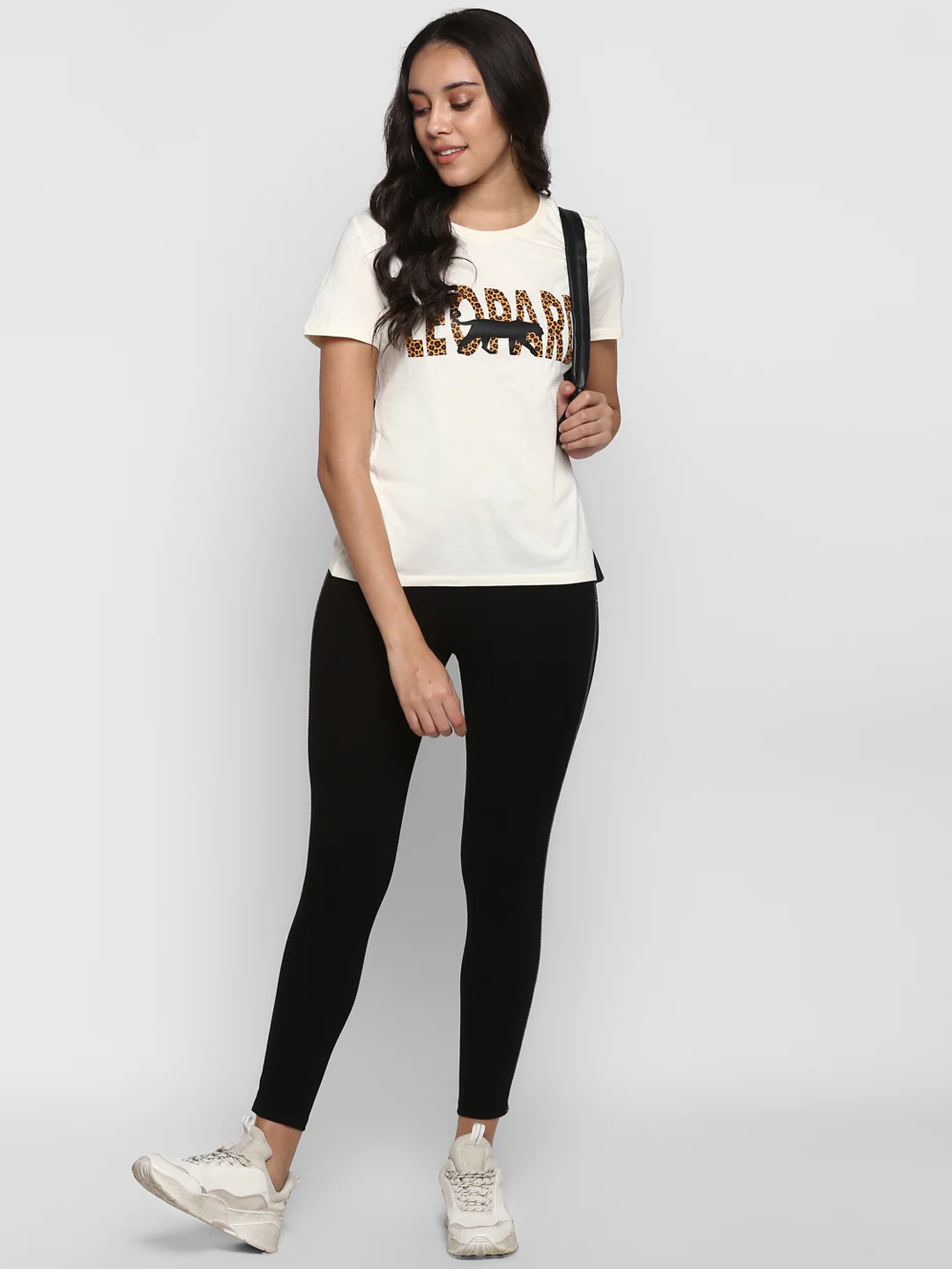 Women Off White T Shirt - Image 6