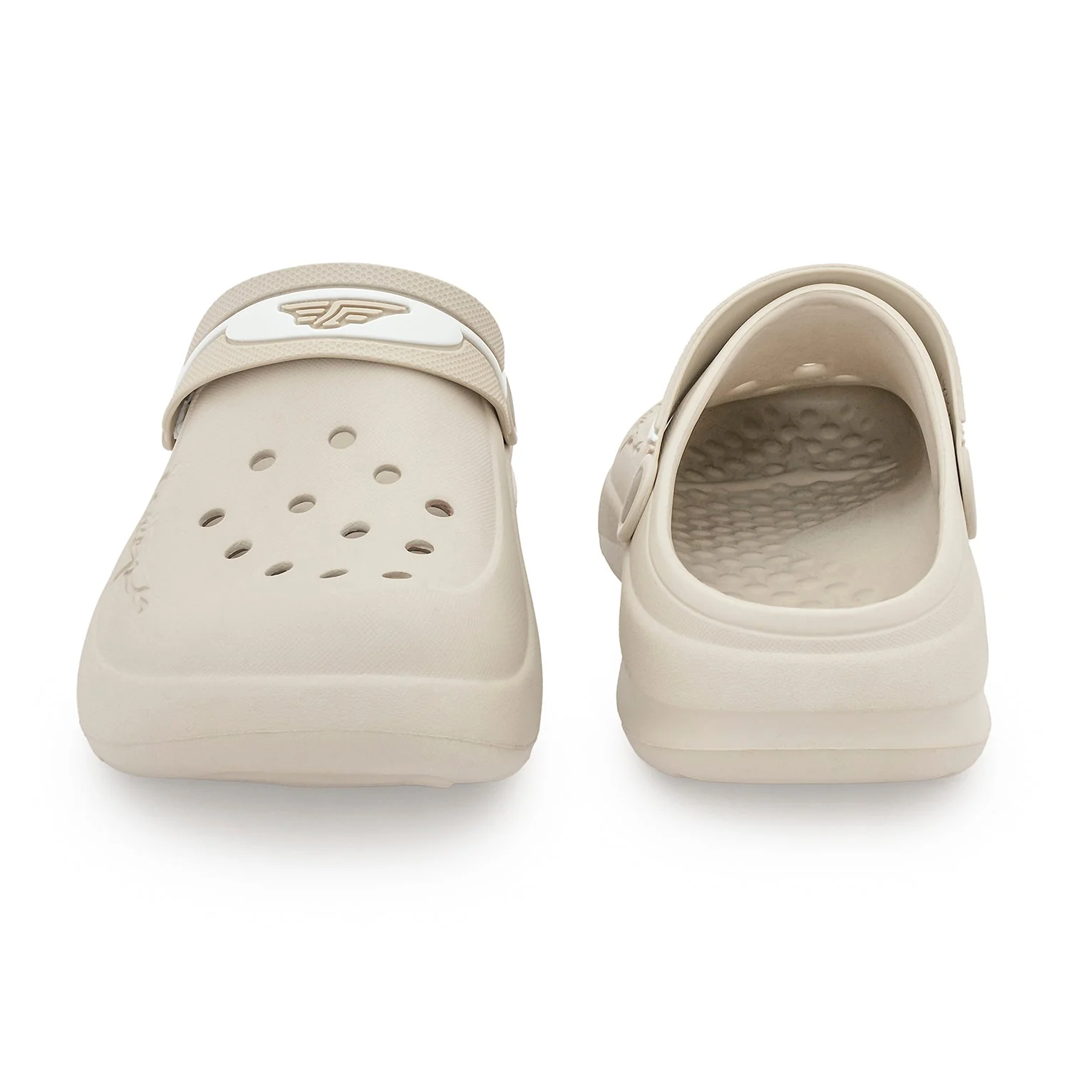 Women's Clogs for Everyday Ease - Image 4