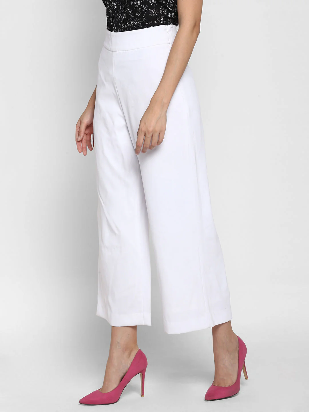 Women White Solid Poly Moss Culotte - Image 4