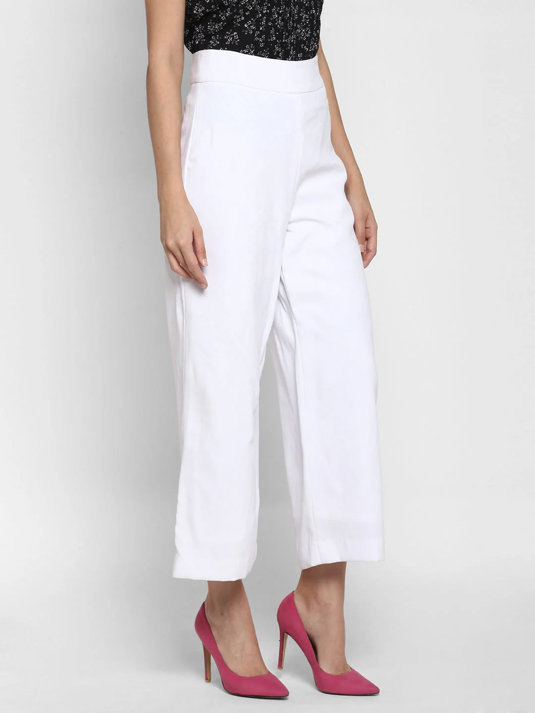 Women White Solid Poly Moss Culotte - Image 5